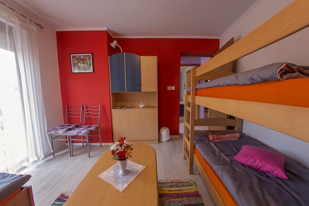 Guesthouse Adi Mostar Exterior photo